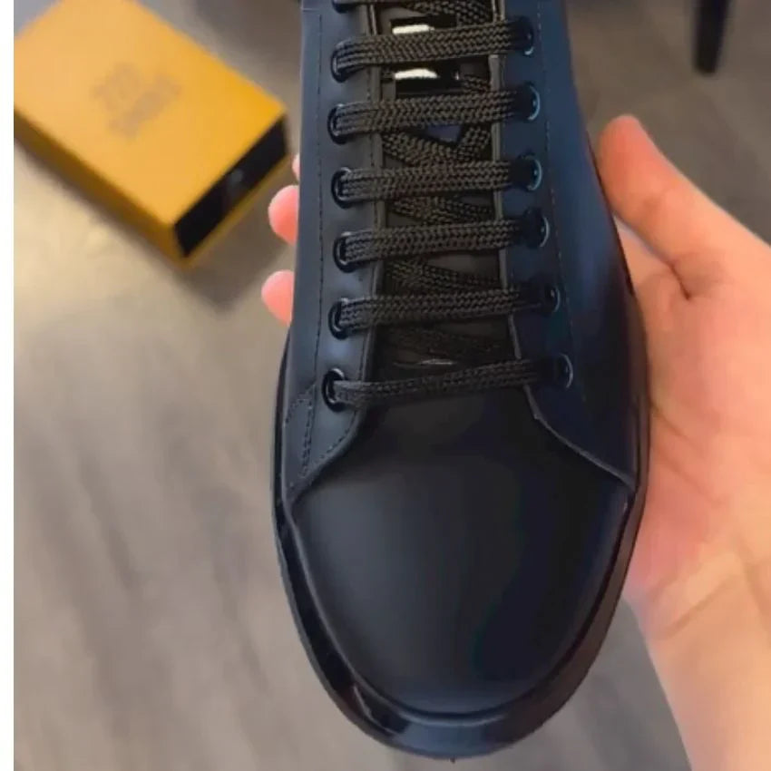VOREALO | Zapatillas elegantes para hombre < Jesse >