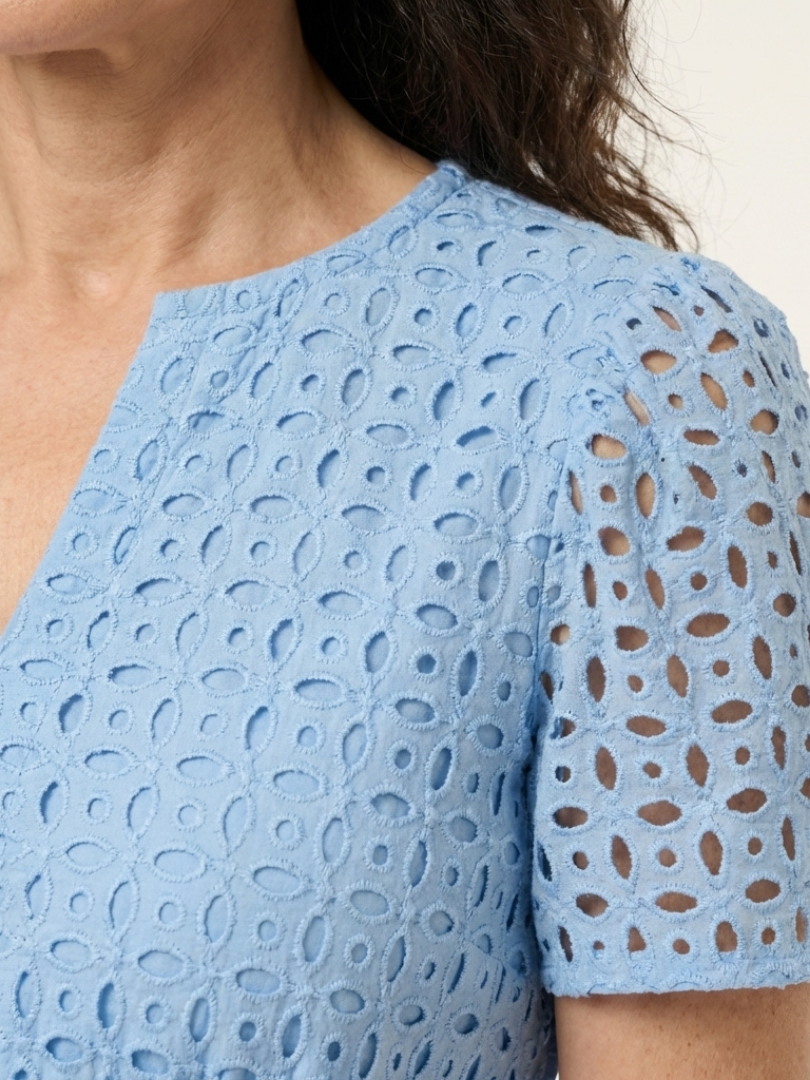VOREALO | Vestidos Rejillas < Fátima >