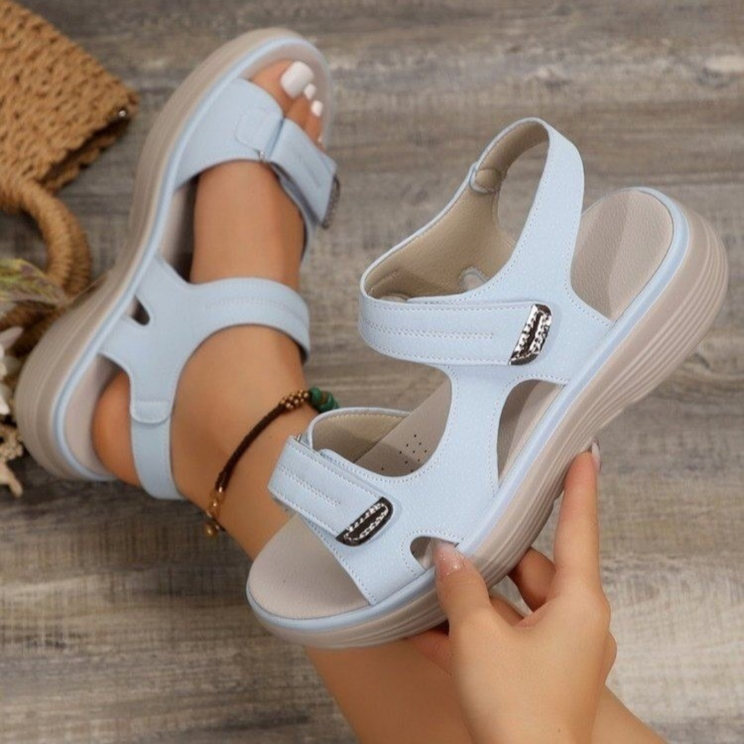 VOREALO | Sandalias ajustables y cómodas < Sofia >