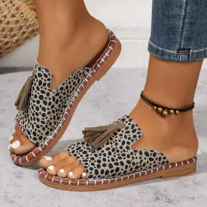 VOREALO | Sandalias Pompones < Natalia >