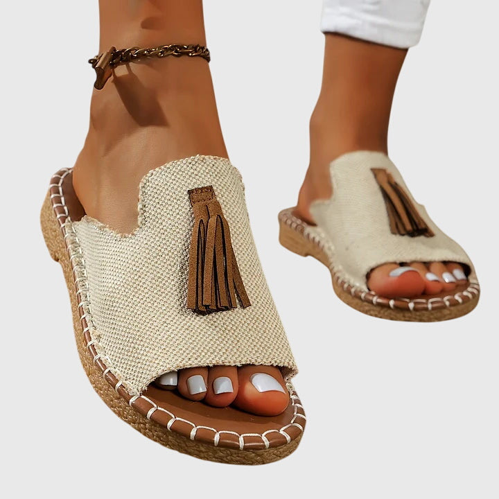 VOREALO | Sandalias Pompones < Natalia >