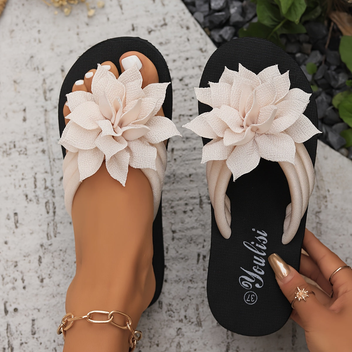 VOREALO | Sandalias Flor Elegante < Livia >